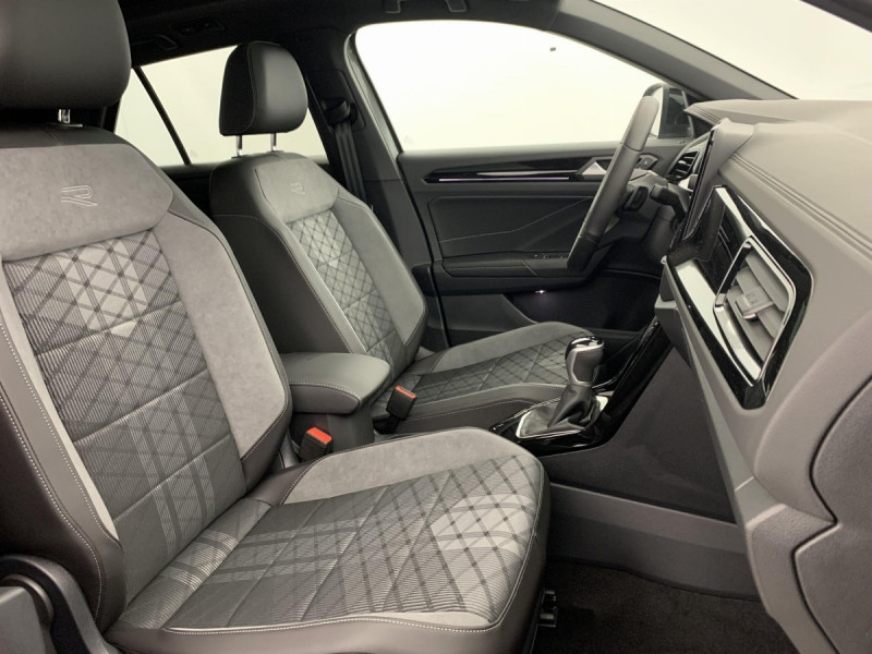 Photo 7 de l'offre de VOLKSWAGEN T-roc 2.0 TDI 150 Start/Stop DSG7 R-Line Edition à 37498€ chez Carlyss automobiles Vitré