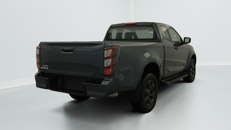 Photo 6 de l'offre de ISUZU D-MAX 1.9 4X4 SPACE CAB N60 NSPORT  AT à 45846€ chez Carlyss automobiles Vitré