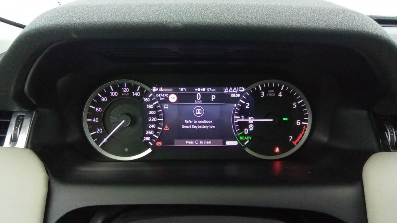 Photo 5 de l'offre de LAND-ROVER Discovery Sport Discovery Sport Mark VII P300e PHEV AWD BVA SE à 35598€ chez Carlyss automobiles Vitré
