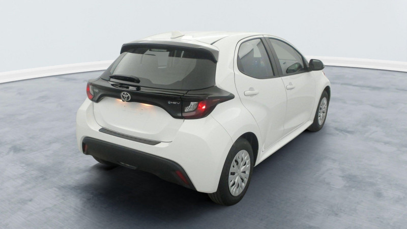 Photo 7 de l'offre de TOYOTA YARIS HYBRIDE 116h Dynamic à 19998€ chez Carlyss automobiles Vitré