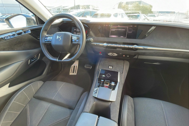 Photo 6 de l'offre de DS DS4 PureTech 130 EAT8 Performance Line+ à 21986€ chez Carlyss automobiles Vitré