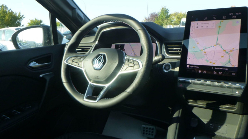 Photo 7 de l'offre de RENAULT CAPTUR Captur E-Tech full hybrid 145 ch esprit Alpine à 33398€ chez Carlyss automobiles Vitré