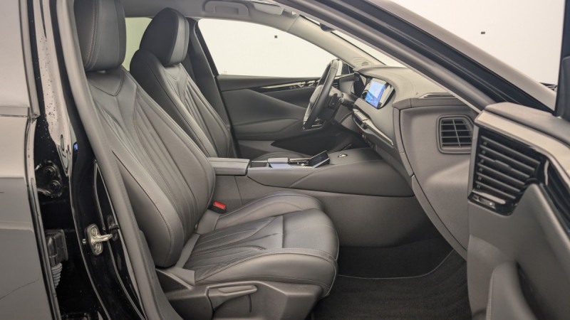 Photo 9 de l'offre de DS DS4 PureTech 130 EAT8 Rivoli à 22762€ chez Carlyss automobiles Vitré