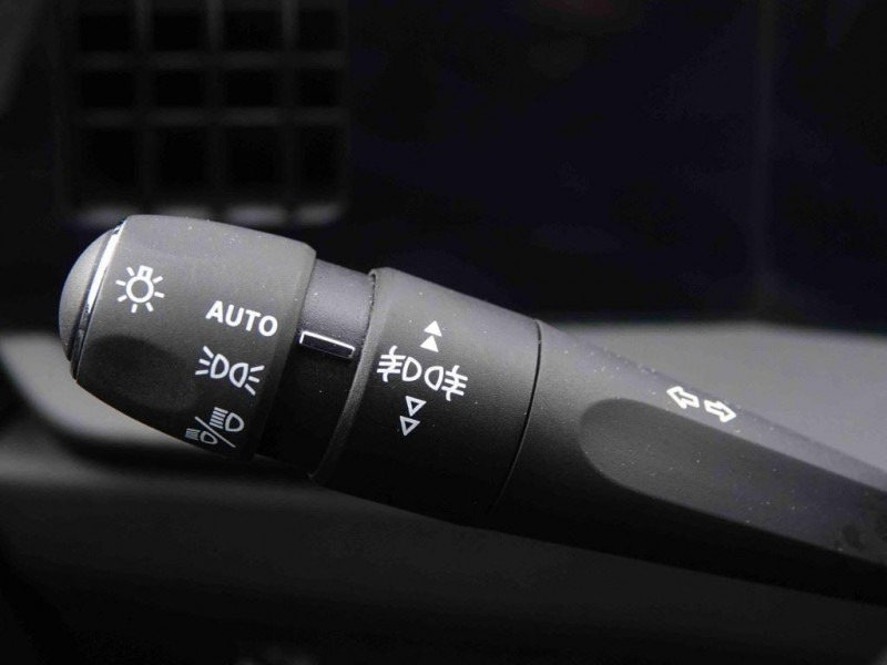 Photo 17 de l'offre de OPEL Astra 1.5 TURBO D 130 BVA8 GS LINE à 25198€ chez Carlyss automobiles Vitré