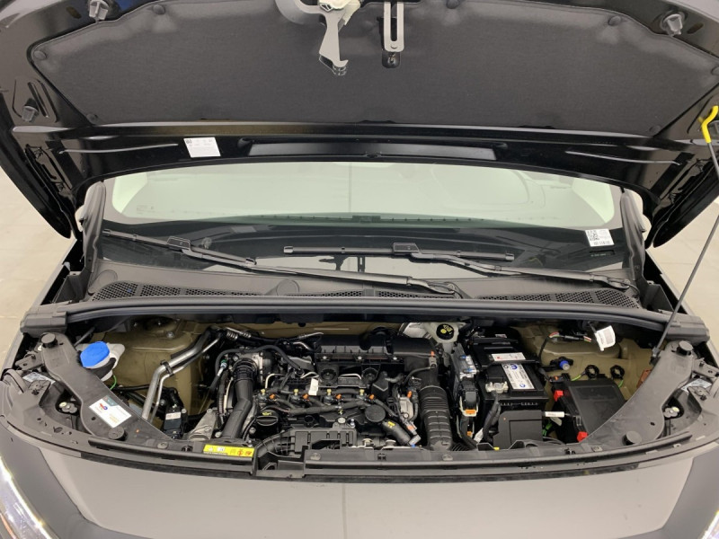 Photo 17 de l'offre de CITROEN BERLINGO VAN TAILLE XL 950KG BLUEHDI 130 S&S EAT8 à 24537€ chez Carlyss automobiles Vitré