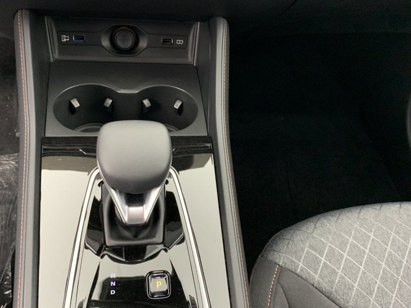 Photo 17 de l'offre de MG Motor EHS 1.5T PHEV 272 ch Comfort à 30598€ chez Carlyss automobiles Vitré