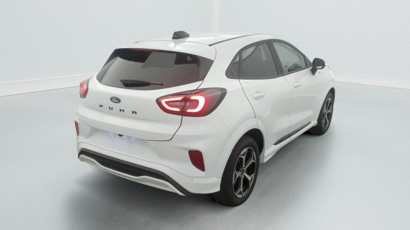 Photo 7 de l'offre de FORD PUMA 1.0 EcoBoost 125 ch mHEV S&S BVM6 ST-Line à 20998€ chez Carlyss automobiles Vitré