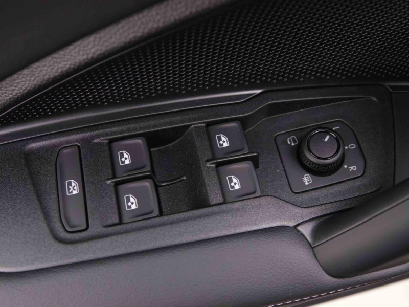 Photo 23 de l'offre de Volkswagen Tayron 1.5 eTSi 150 DSG 7pl Life Plus à 47044€ chez Carlyss automobiles Vitré