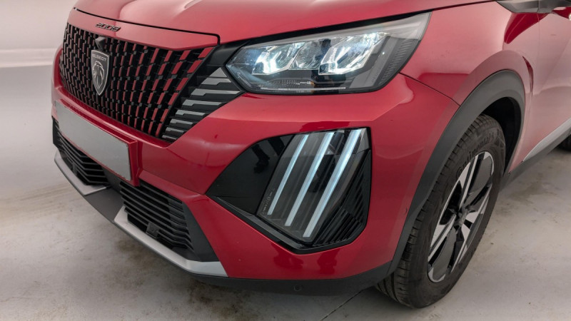 Photo 21 de l'offre de PEUGEOT 2008 Hybrid 136 e-DCS6 Allure à 23628€ chez Carlyss automobiles Vitré