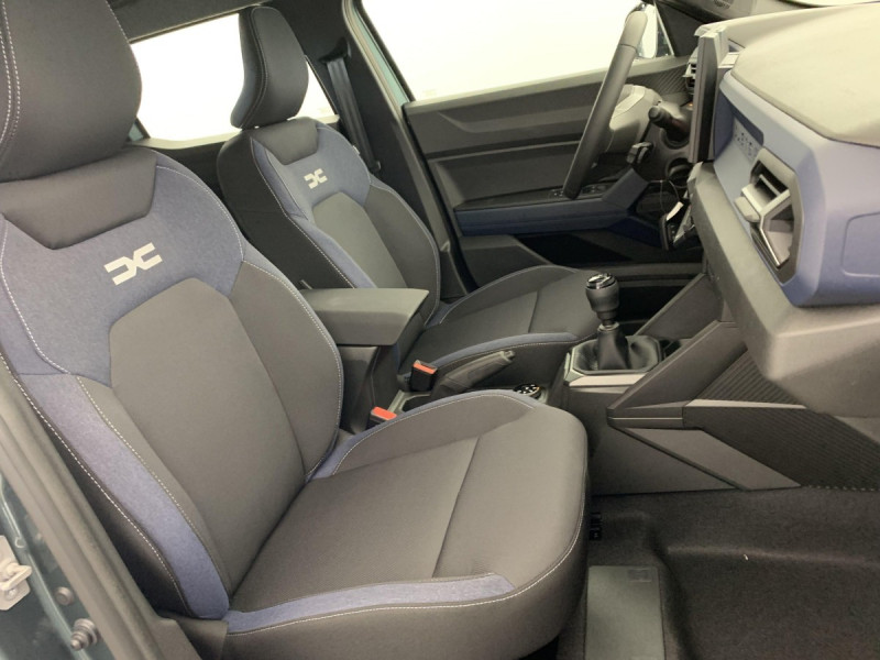 Photo 8 de l'offre de DACIA DUSTER TCe 130 4x4 Expression à 24998€ chez Carlyss automobiles Vitré