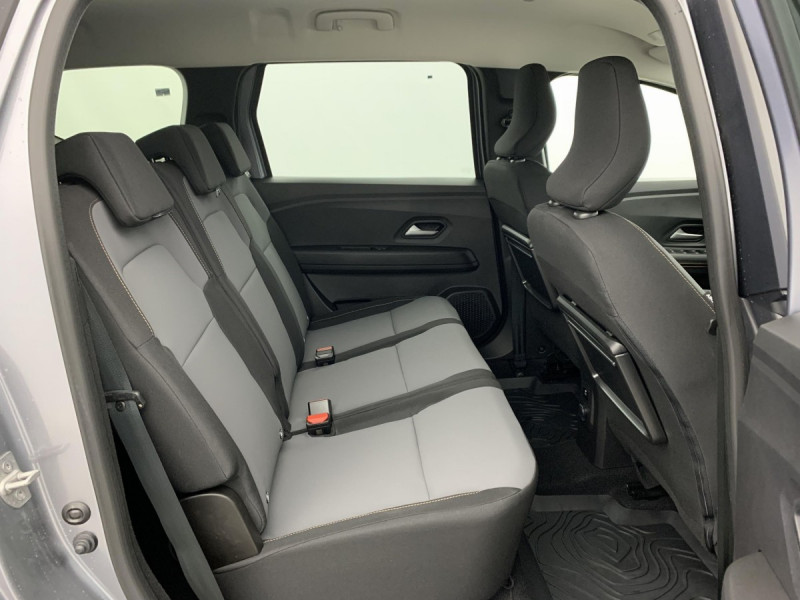 Photo 10 de l'offre de Dacia Jogger TCe 110 7 places GSR2 Extreme à 21998€ chez Carlyss automobiles Vitré