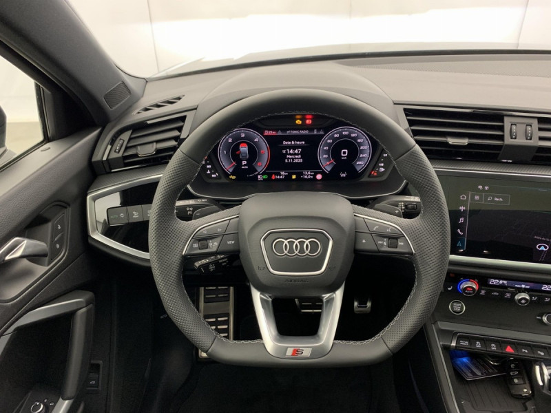 Photo 14 de l'offre de AUDI Q3 Sportback 35 TDI 150 ch S tronic 7 S line plus à 48998€ chez Carlyss automobiles Vitré