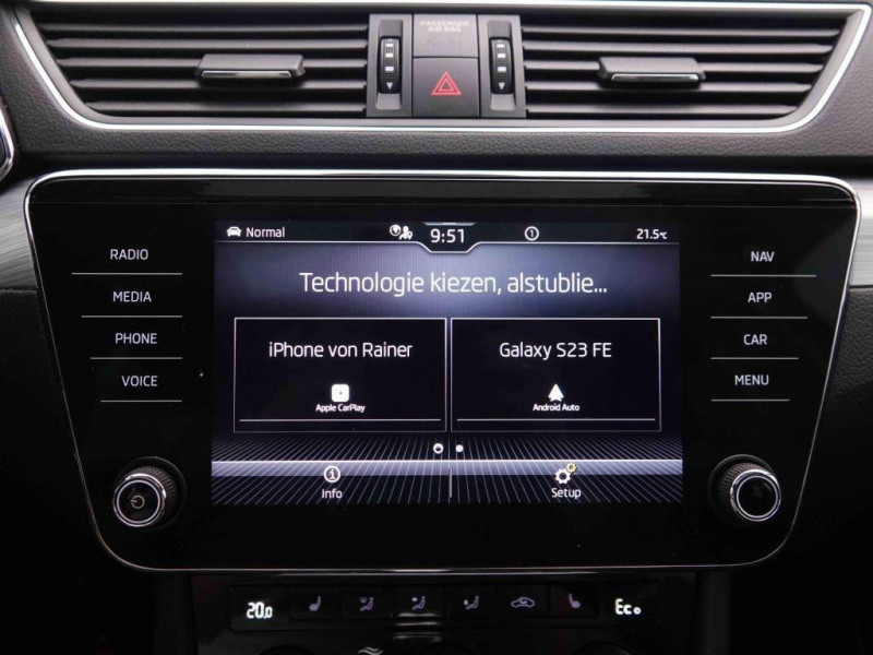 Photo 15 de l'offre de SKODA Superb 1.4 TSi 218 PHEV Combi Edition à 32177€ chez Carlyss automobiles Vitré