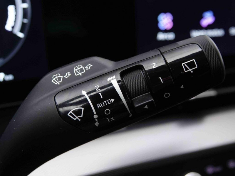 Photo 35 de l'offre de KIA SPORTAGE 1.6T-GDi HEV 215 GT-Line à 38906€ chez Carlyss automobiles Vitré