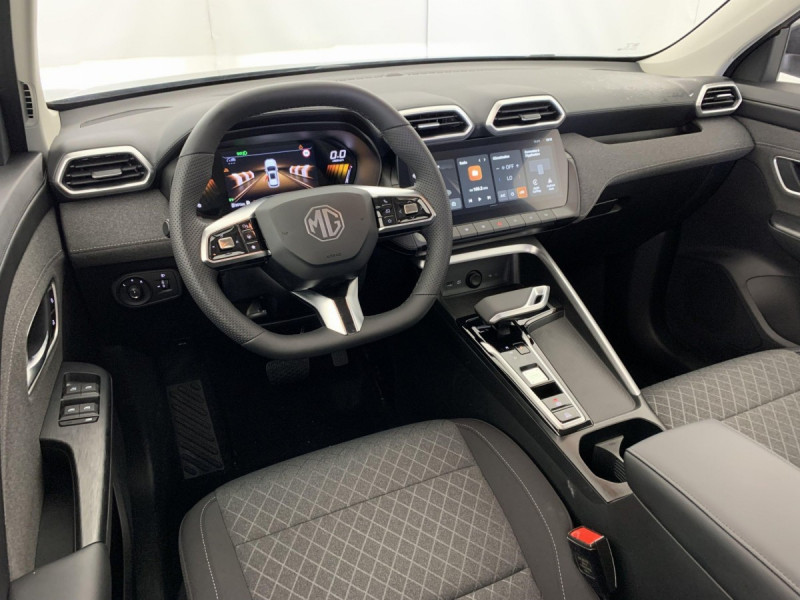 Photo 5 de l'offre de MG Motor ZS 1.5 L Hybrid+ 197 ch Comfort à 21998€ chez Carlyss automobiles Vitré