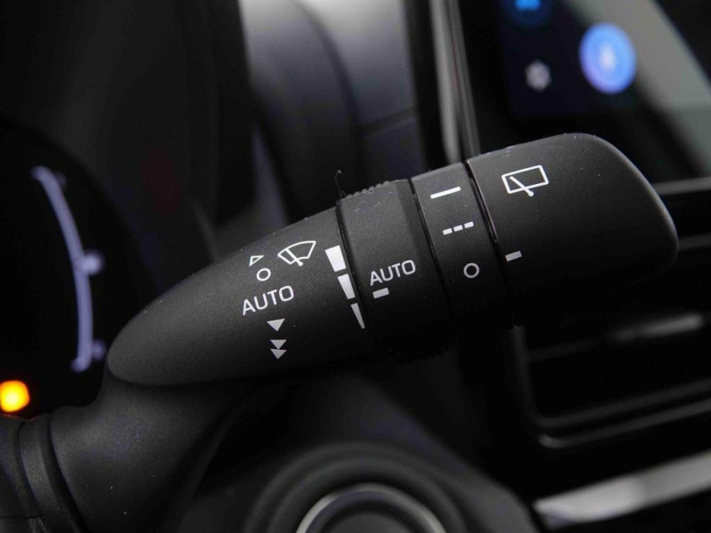 Photo 11 de l'offre de Toyota Yaris Cross 1.5 HYBRID 130 à 30398€ chez Carlyss automobiles Vitré