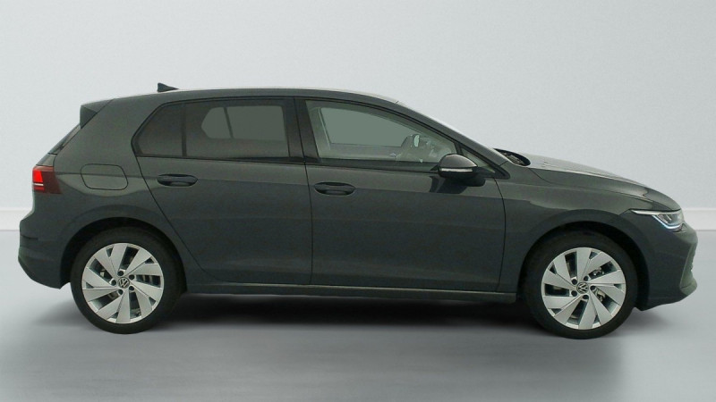 Photo 8 de l'offre de VOLKSWAGEN GOLF 8 1.5 ETSI EVO2 150 DSG7 LIFE PLUS à 30598€ chez Carlyss automobiles Vitré