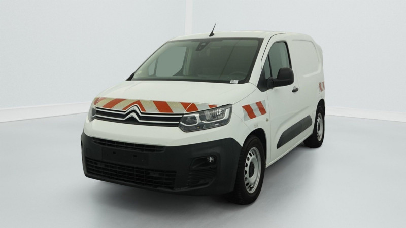 Photo 3 de l'offre de CITROEN BERLINGO VAN M 650 BLUEHDI 100 S&S BVM5 CLUB à 12777€ chez Carlyss automobiles Vitré