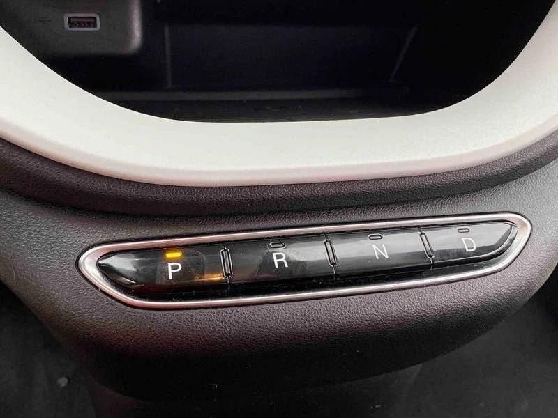 Photo 11 de l'offre de Fiat 500e BERLINE MY22 SERIE 1 STEP 1 500 e 95 ch Action Plus à 12598€ chez Carlyss automobiles Vitré