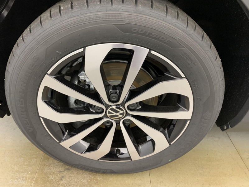Photo 21 de l'offre de VOLKSWAGEN T-roc 1.5 TSI EVO2 150 Start/Stop DSG7 Style à 30998€ chez Carlyss automobiles Vitré