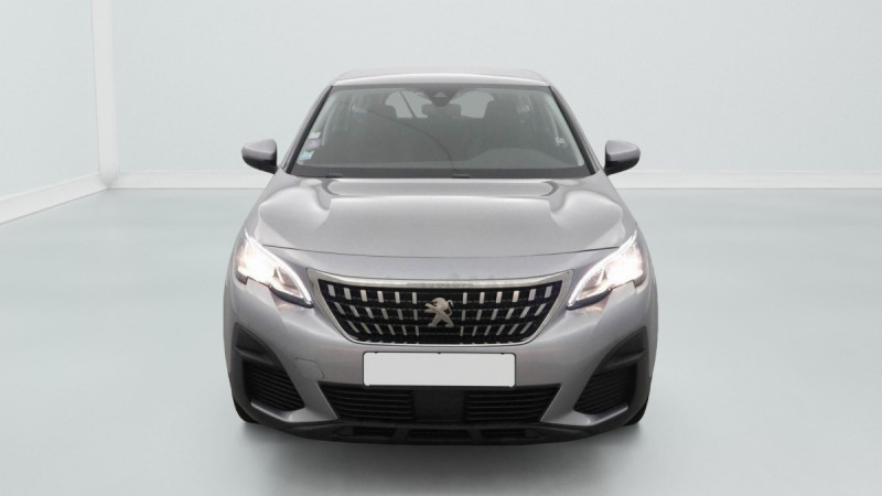 Photo 2 de l'offre de PEUGEOT 5008 PURETECH 130CH S&S BVM6 ACCES à 16598€ chez Carlyss automobiles Vitré