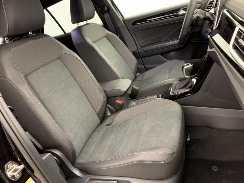 Photo 7 de l'offre de VOLKSWAGEN T-roc 1.5 TSI EVO2 150 Start/Stop DSG7 R-Line Edition à 33998€ chez Carlyss automobiles Vitré