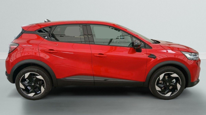 Photo 6 de l'offre de RENAULT CAPTUR Captur E-Tech full hybrid 160 ch Techno à 28998€ chez Carlyss automobiles Vitré