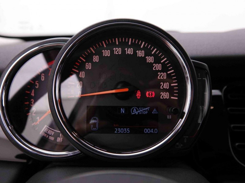 Photo 13 de l'offre de MINI One 1.5i Classic Trim à 21204€ chez Carlyss automobiles Vitré