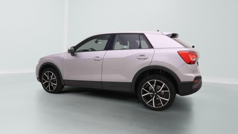 Photo 2 de l'offre de AUDI Q2 35 TFSi 150 S-Tronic Edition à 27202€ chez Carlyss automobiles Vitré
