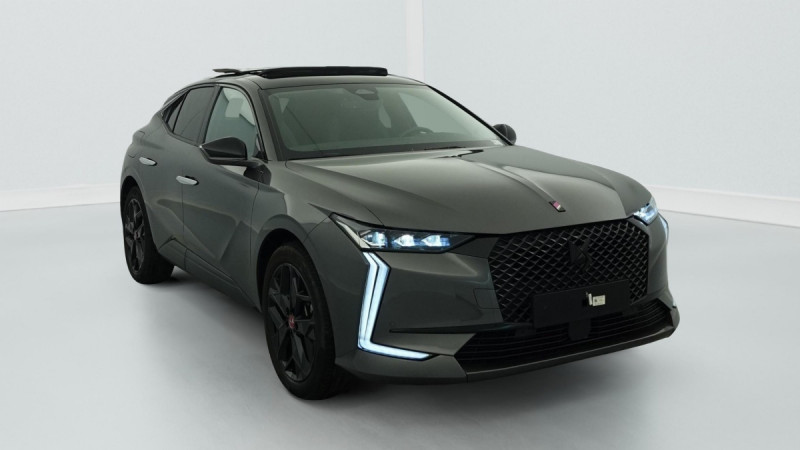 Photo 1 de l'offre de DS DS4 PureTech 130 EAT8 Performance Line+ à 21827€ chez Carlyss automobiles Vitré