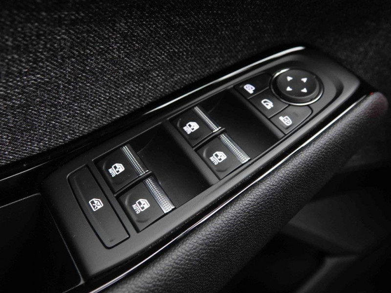 Photo 29 de l'offre de RENAULT Espace E-TECH 200 Full Hybrid 7PL Techno à 39898€ chez Carlyss automobiles Vitré