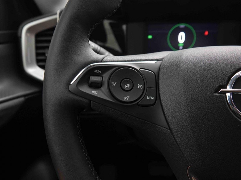 Photo 18 de l'offre de OPEL Mokka-e 50 kWh Edition à 22226€ chez Carlyss automobiles Vitré