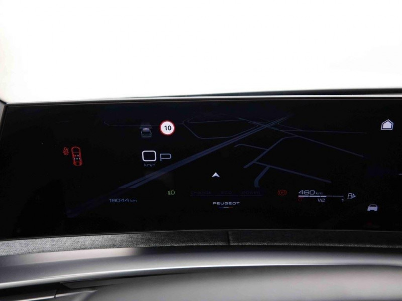 Photo 15 de l'offre de PEUGEOT 3008 1.2 HYBRID 136 E-DSC6 New Model GT à 40965€ chez Carlyss automobiles Vitré