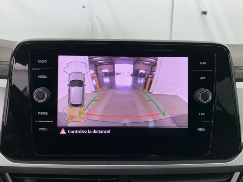 Photo 17 de l'offre de VOLKSWAGEN T-roc 2.0 TDI 150 Start/Stop DSG7 Life Plus à 32598€ chez Carlyss automobiles Vitré