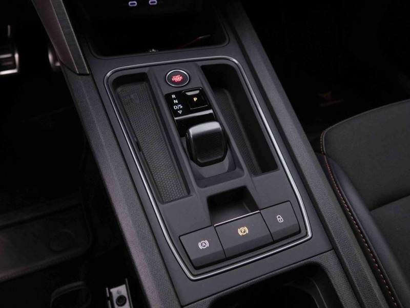 Photo 14 de l'offre de Cupra LEON 1.4 TSi 204 PHEV DSG à 26998€ chez Carlyss automobiles Vitré