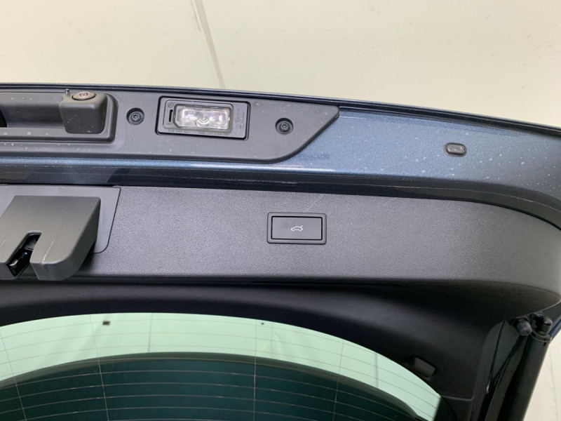 Photo 12 de l'offre de Cupra FORMENTOR NOUVEAU 1.5 ETSI HYBRID 150 CH DSG7 V à 34598€ chez Carlyss automobiles Vitré