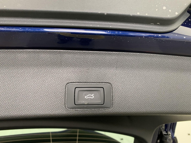 Photo 12 de l'offre de Cupra Terramar 1.5 eTSI Hybrid 150 ch DSG7 V à 36998€ chez Carlyss automobiles Vitré