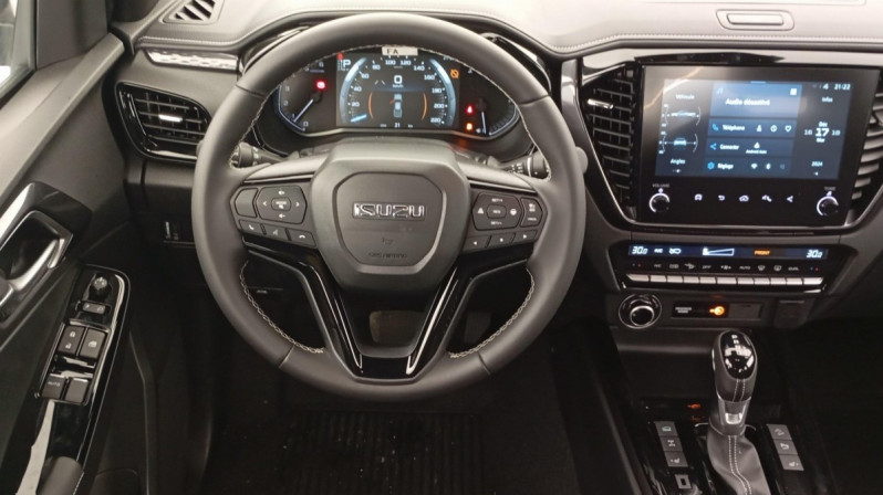 Photo 7 de l'offre de ISUZU D-MAX 1.9 4X4 SPACE CAB N60 NSPORT  AT à 47346€ chez Carlyss automobiles Vitré