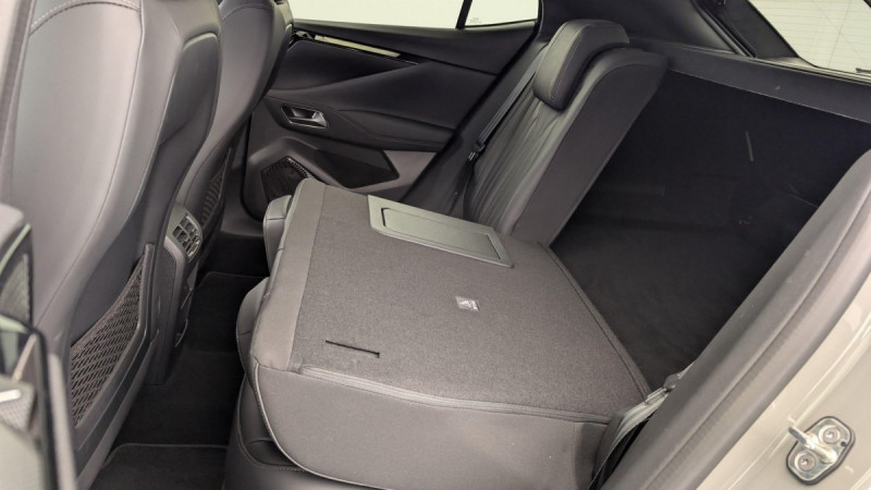 Photo 12 de l'offre de DS DS4 PureTech 130 EAT8 Rivoli à 22442€ chez Carlyss automobiles Vitré