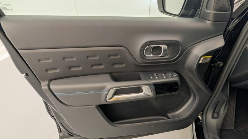 Photo 18 de l'offre de CITROEN C5 Aircross PureTech 130 S&S BVM6 Feel à 19351€ chez Carlyss automobiles Vitré