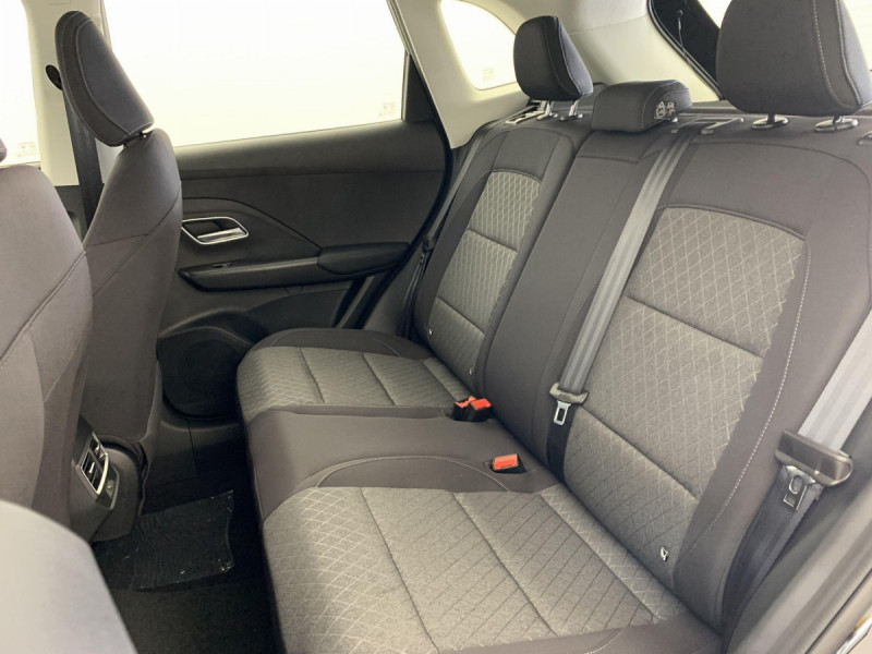 Photo 16 de l'offre de MG Motor ZS 1.5 L Hybrid+ 197 ch Comfort à 23498€ chez Carlyss automobiles Vitré