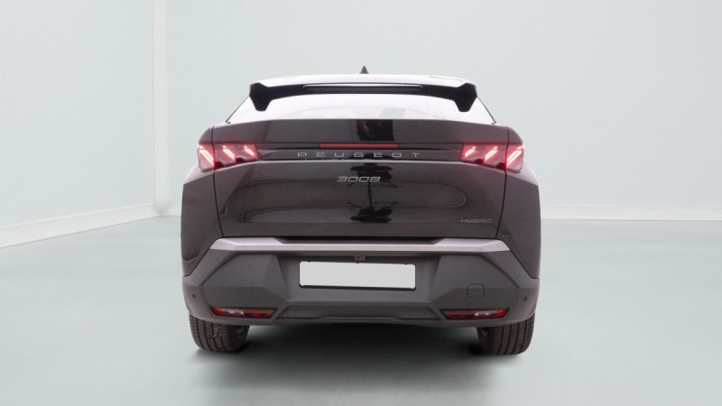 Photo 4 de l'offre de PEUGEOT 3008 1.2 HYBRID 136 E-DSC6 New Model GT à 40965€ chez Carlyss automobiles Vitré