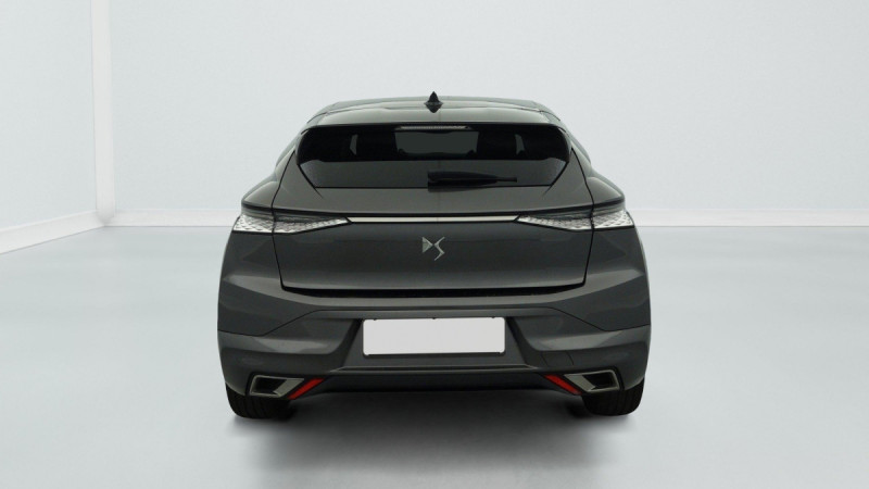 Photo 6 de l'offre de DS DS4 PureTech 130 EAT8 Rivoli à 25336€ chez Carlyss automobiles Vitré