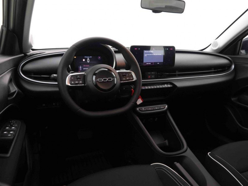 Photo 8 de l'offre de Fiat 600 1.2 HYBRID 110 DCT POP à 24798€ chez Carlyss automobiles Vitré