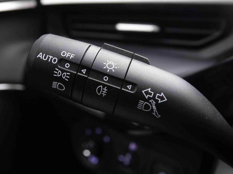 Photo 17 de l'offre de MG Motor MG3 1.5i 115 Comfort à 18898€ chez Carlyss automobiles Vitré