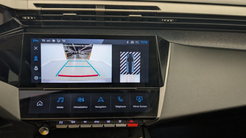 Photo 23 de l'offre de PEUGEOT 308 SW PureTech 130ch S&S BVM6 Allure à 20953€ chez Carlyss automobiles Vitré