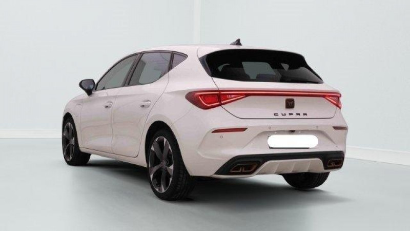 Photo 4 de l'offre de Cupra LEON 1.4 TSi 204 PHEV DSG à 26998€ chez Carlyss automobiles Vitré