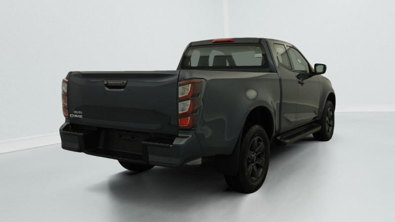 Photo 4 de l'offre de ISUZU D-MAX 1.9 4X4 SPACE CAB N60 NSPORT  AT à 47346€ chez Carlyss automobiles Vitré