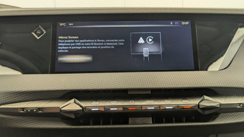 Photo 19 de l'offre de DS DS4 Hybride E-Tense 225 EAT8 Rivoli à 27081€ chez Carlyss automobiles Vitré