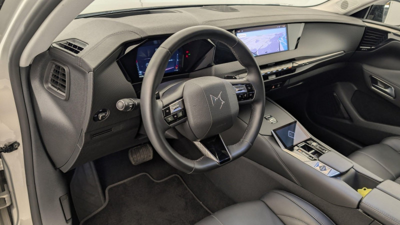 Photo 15 de l'offre de DS DS4 PureTech 130 EAT8 Rivoli à 23053€ chez Carlyss automobiles Vitré